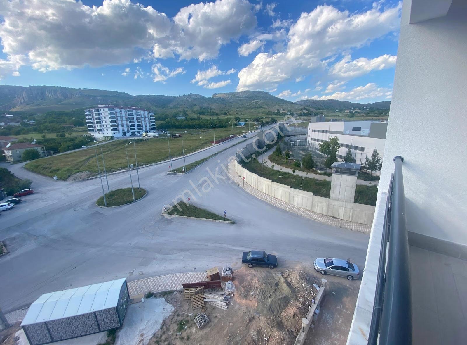 Şehir Hastanesi Karşısı Oturuma Hazır Satılık 1+1 - Görsel 19