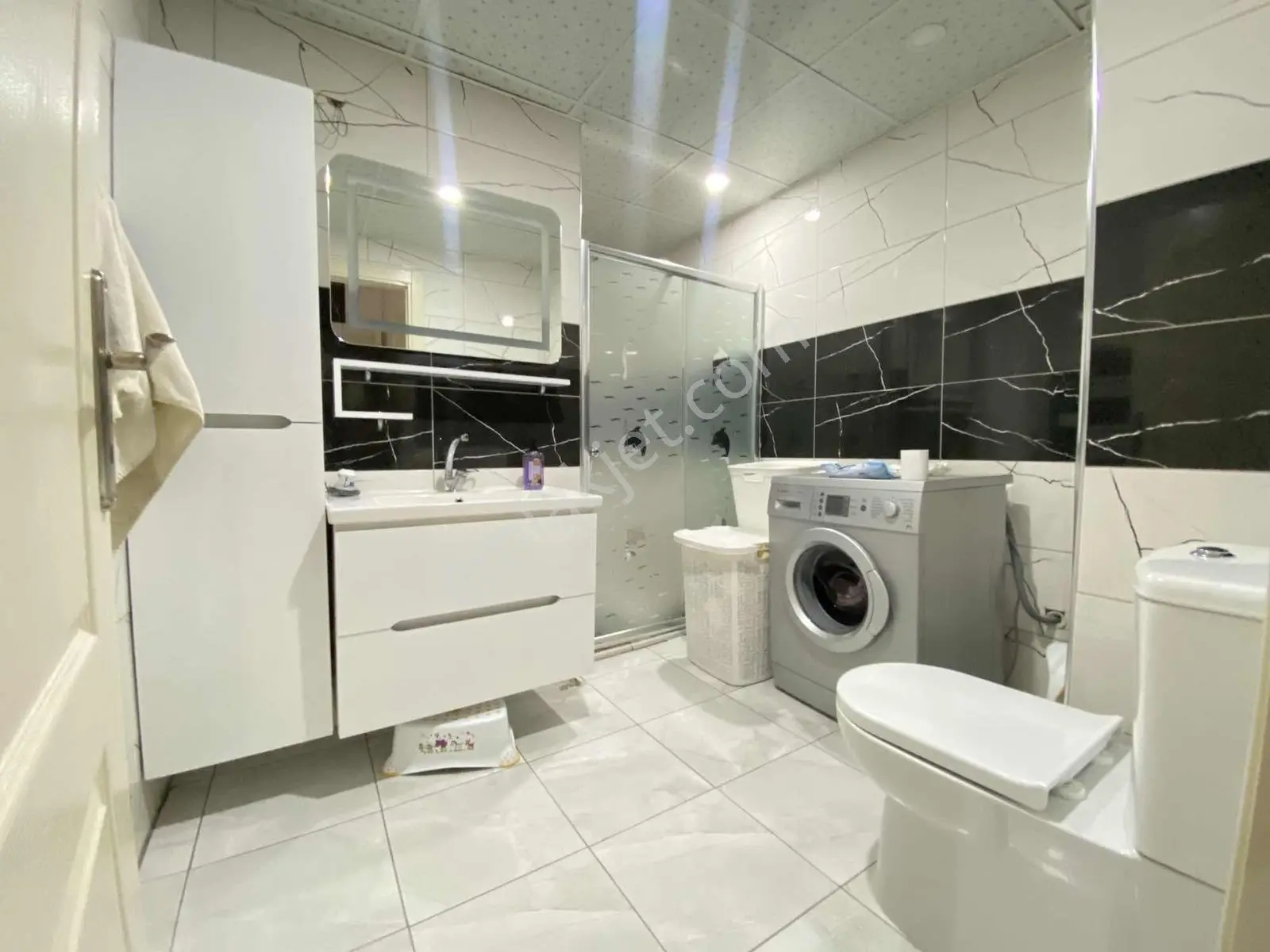 An-ka'dan Basri'de Okullar Bölgesi 3+1 Full Yapılı Kiralık Daire - Görsel 3