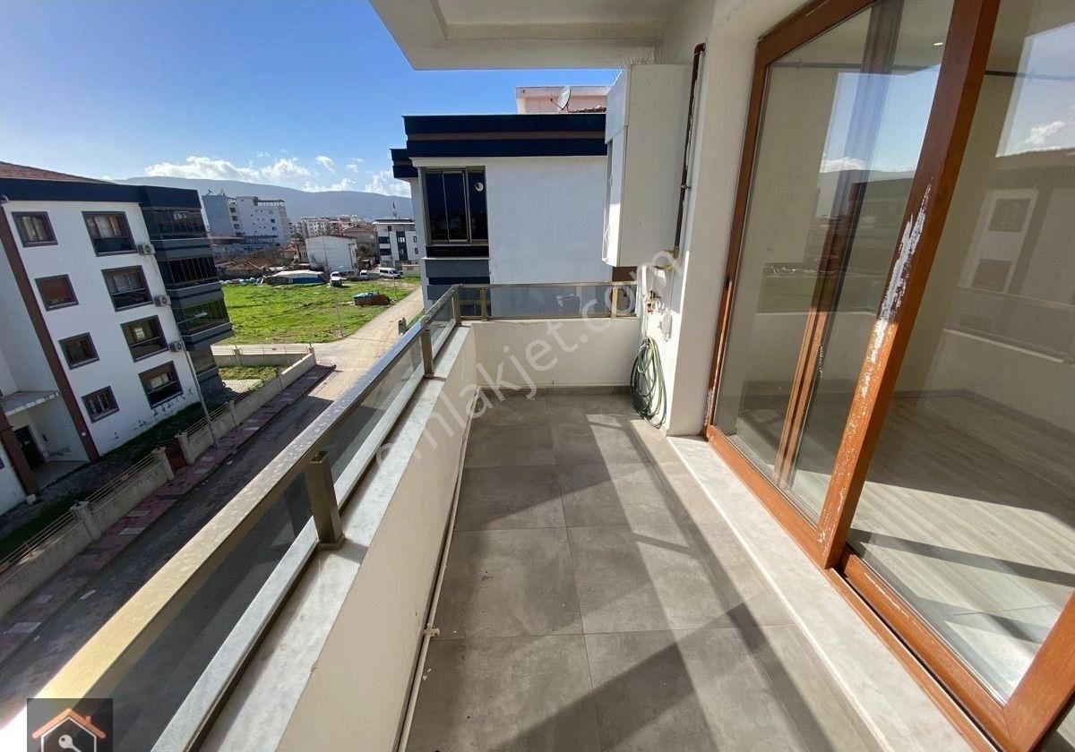 Günay Emlak'tan Satılık Torbalıda Havuzlu Site İçerisinde 3+1 165 M2 Doğalgazlı Lüks Daire - Görsel 19