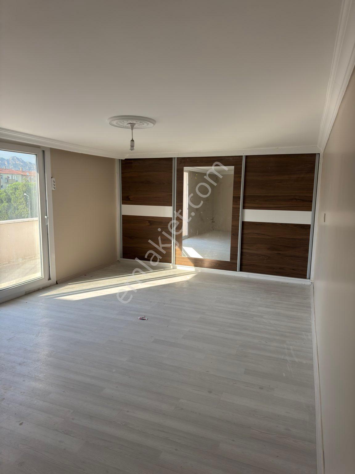 Grand Egelim Emlaktan Merkezde Dublex Kiralık Daire - Görsel 25