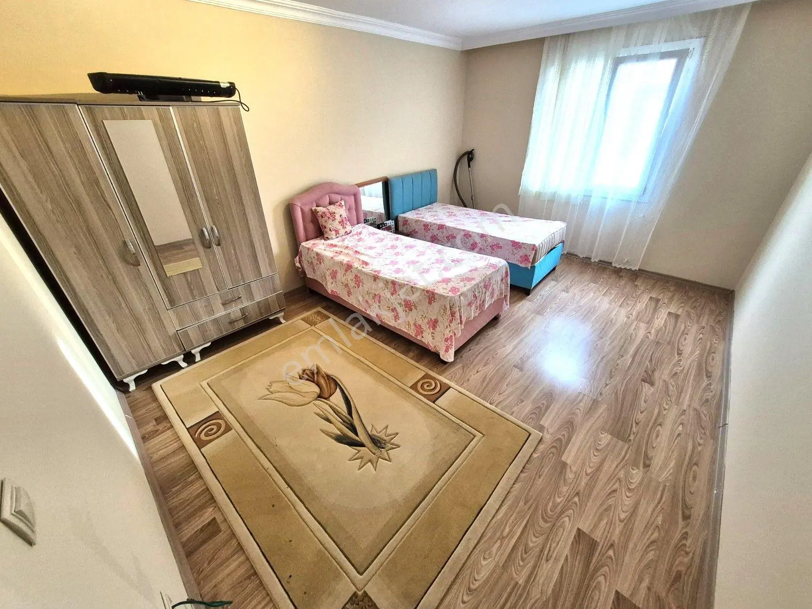 Melodi'den Altınkum'un En Geniş Evlerinden Full Eşyalı Ara Kat 1+1 Denize Yakın Daire - Görsel 13