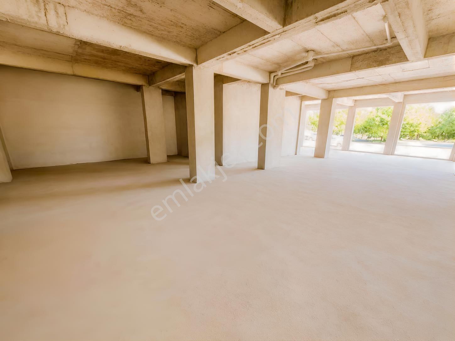 Bergama Fatih Mah. Tuna Caddesi Kiralık Dükkan - Görsel 7