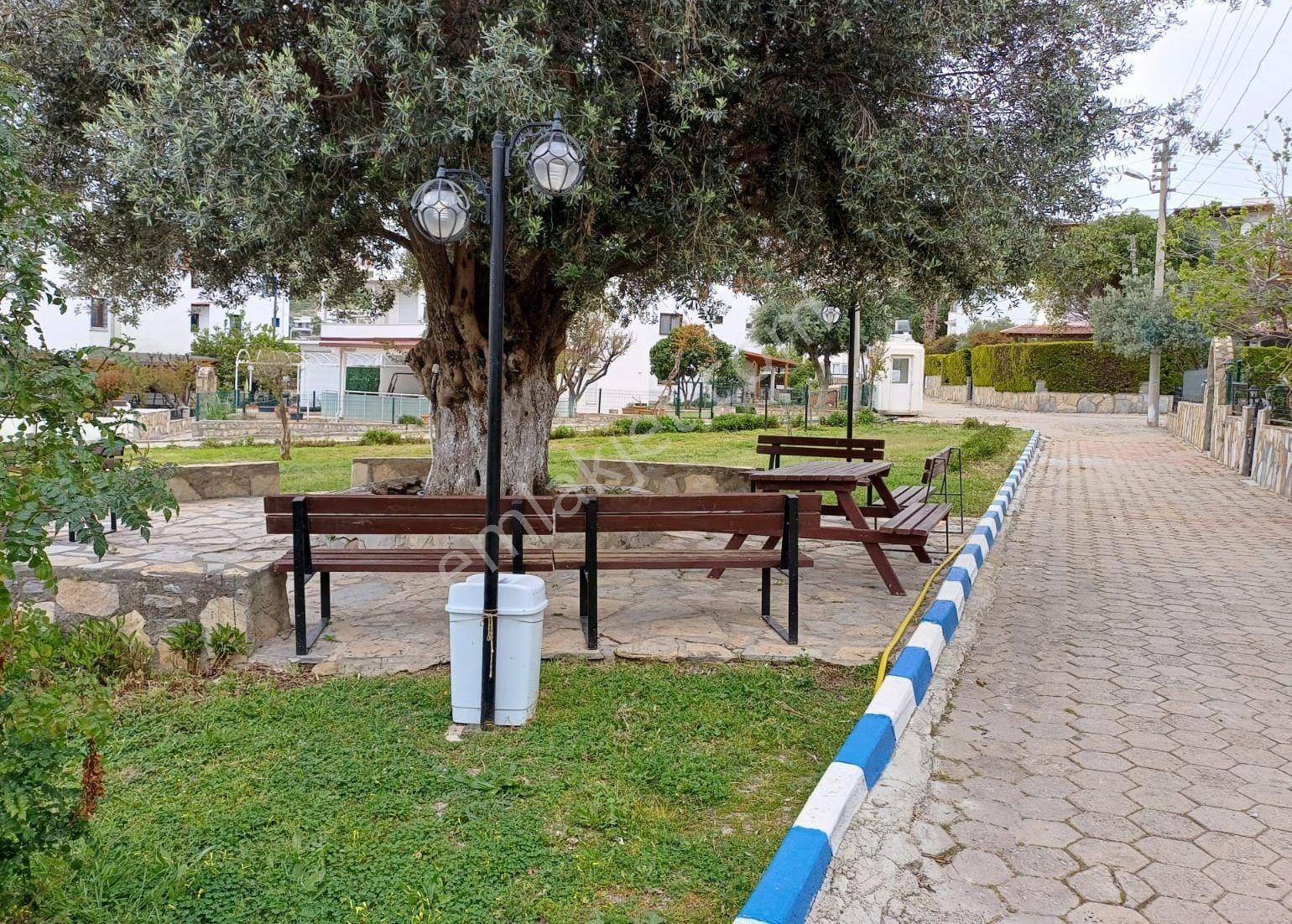 Yahşi Kartur Sitesinde Plajlı Bahçeli Bakımlı Full Eşyalı 4+1 - Görsel 3