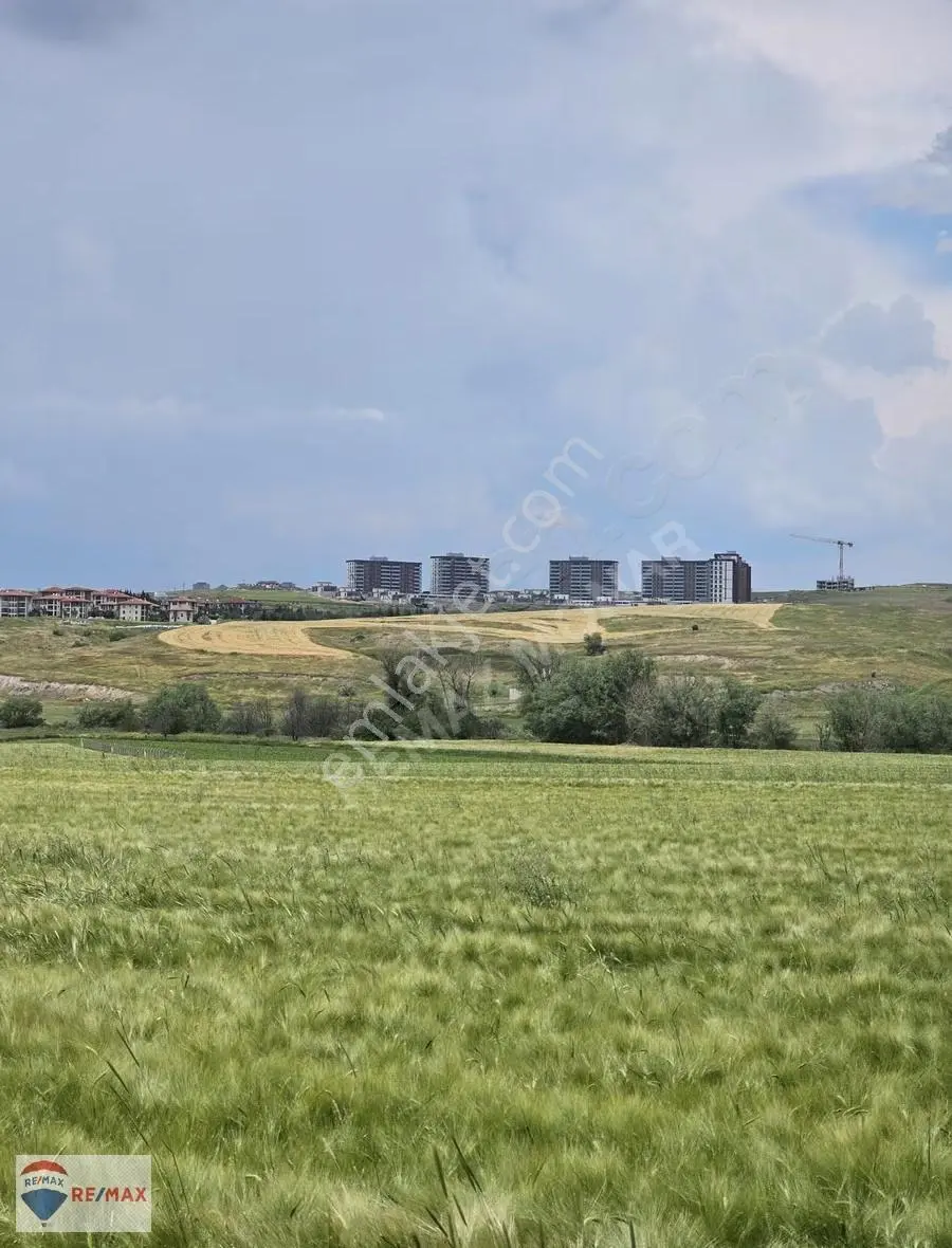 Etımesgut Ballı Kuyumcu Mevkıınde 18.508 M2 İmar Sınırında Arazi