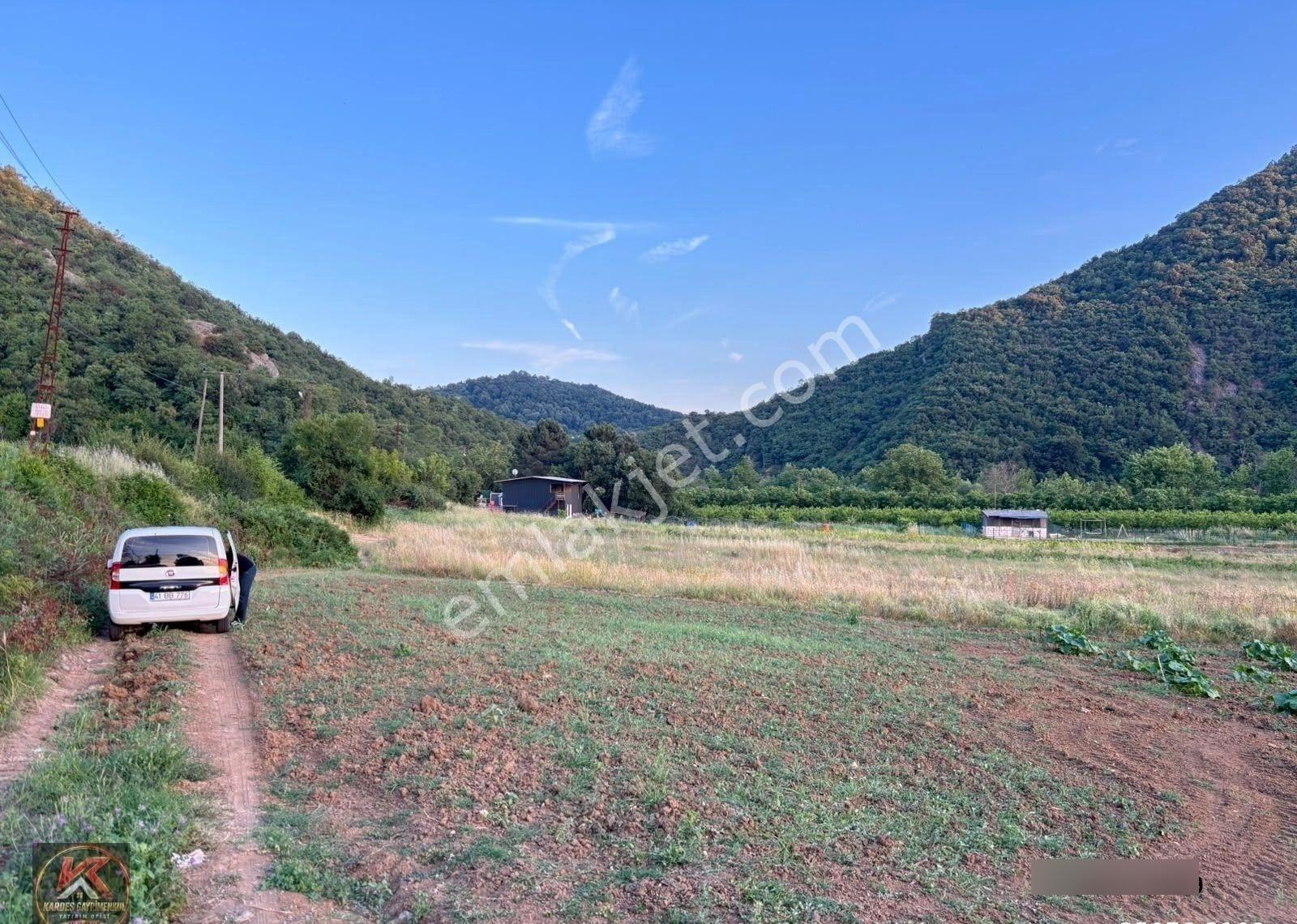 Kardeş'ten Ayazma'da Yola Cepheli 4.987 M² Verimli Tarım Arazisi - Görsel 11