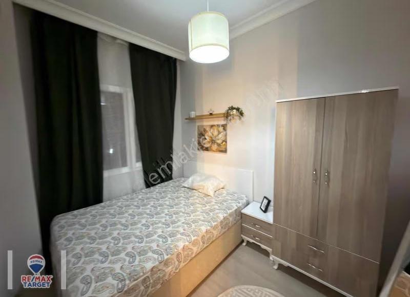 Üniversite Karşısı Arakat Eşyalı 1+1 Daire - Görsel 4