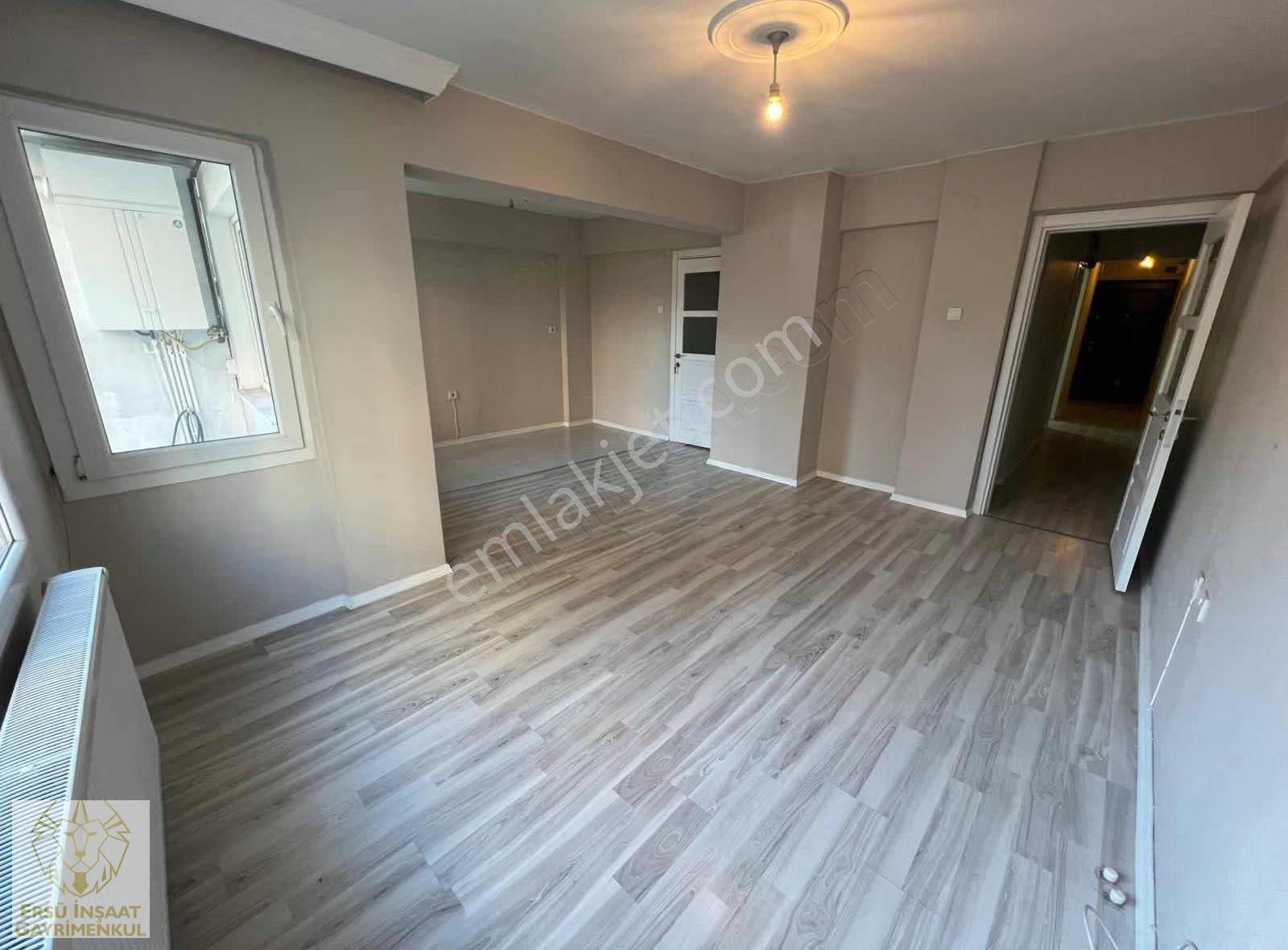 Ersü'den Merkez Cami Sokağı 2+1 100m2 Doğalgazlı Daire