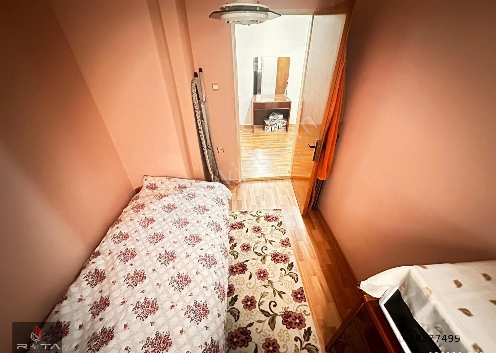 Şehir Hast Ve Antares Avm Dibinde 2.5+1 Balkonlu Eşyalı Kiralık - Görsel 24