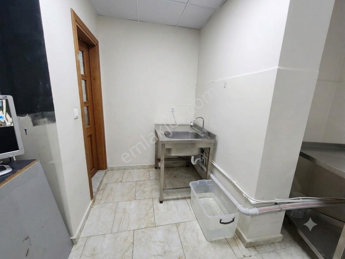 Boğazova Caddesinde Hazır Düzen Devren Kiralık Dükkan! - Görsel 14