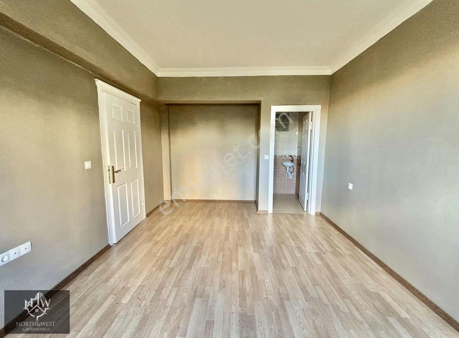 Ata Mahallesi Palmiye Sitesi Ara Kat Kiralık 3+1 Daire - Görsel 8