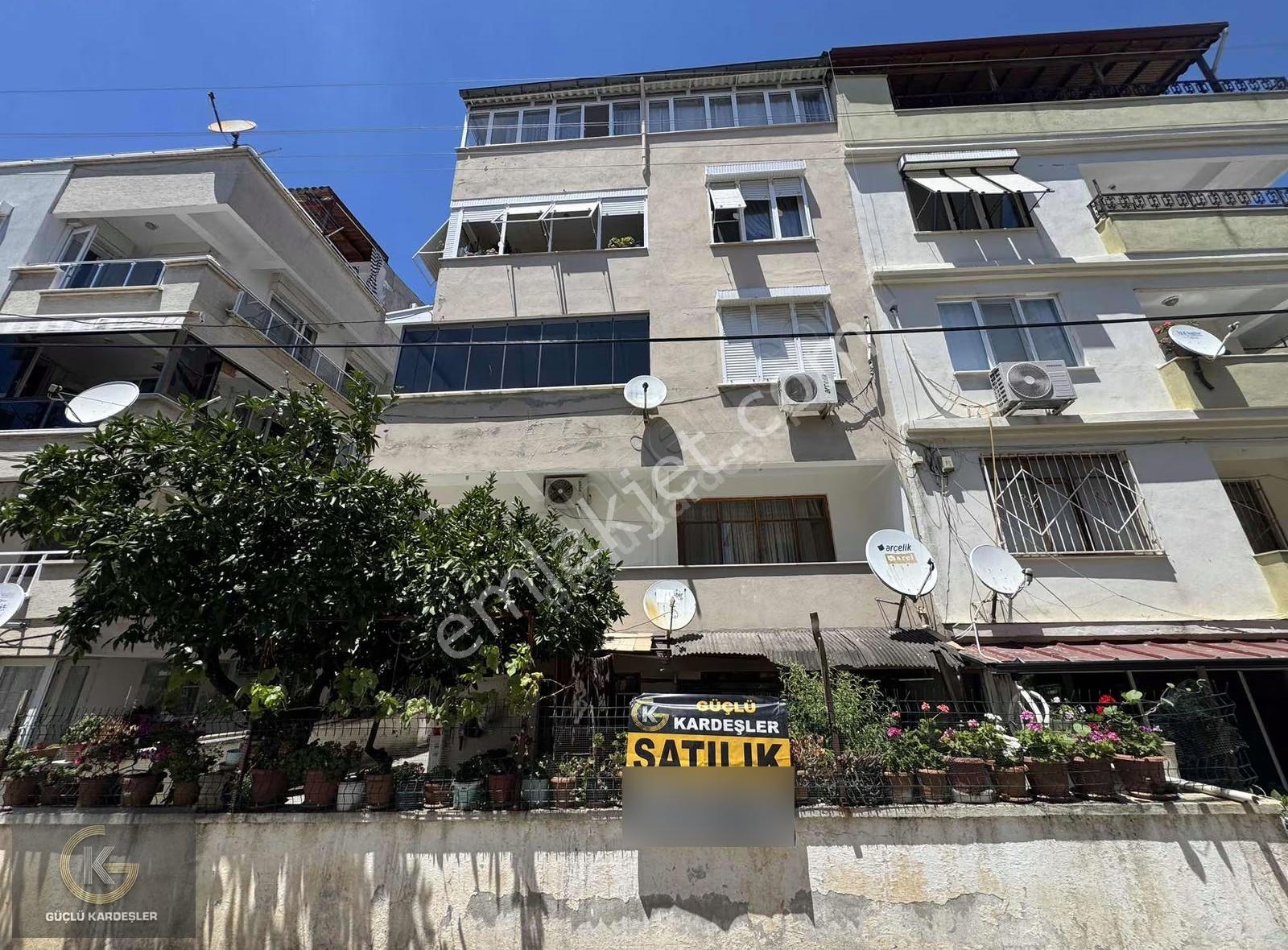 Güçlü Kardeşler Merkezde 3+1 Tadilatı Yapılmış Kat Dubleksi - Görsel 18