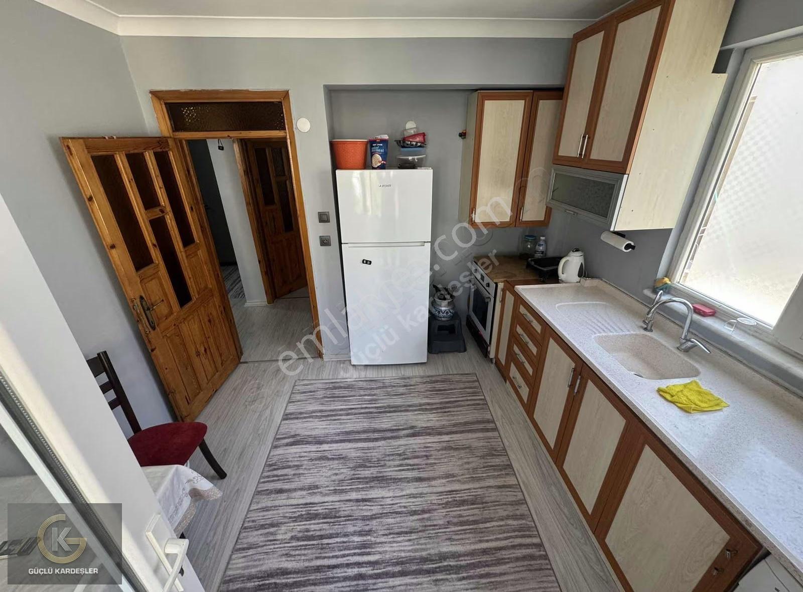Güçlü Kardeşler Merkezde 3+1 Tadilatı Yapılmış Kat Dubleksi - Görsel 28