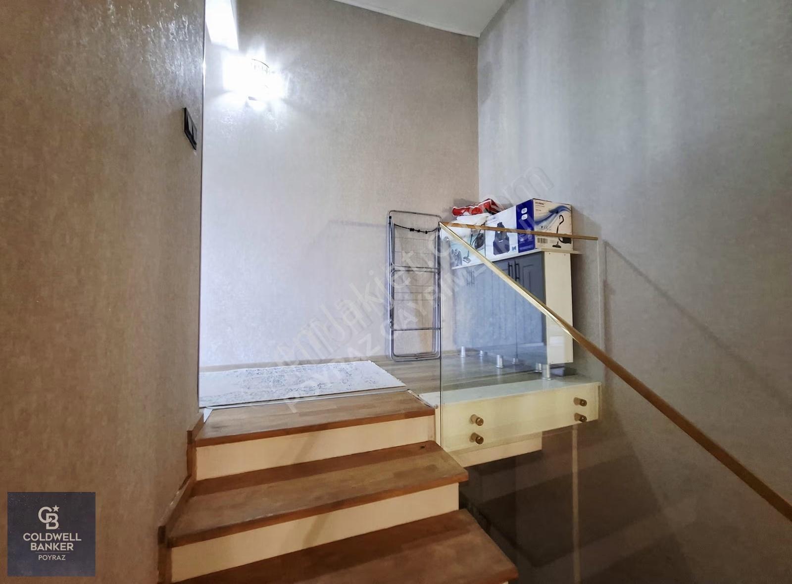 Menderes Coldwell Banker'dan Özel Havuzlu Geniş Bahçe 4+1 Villa - Görsel 32