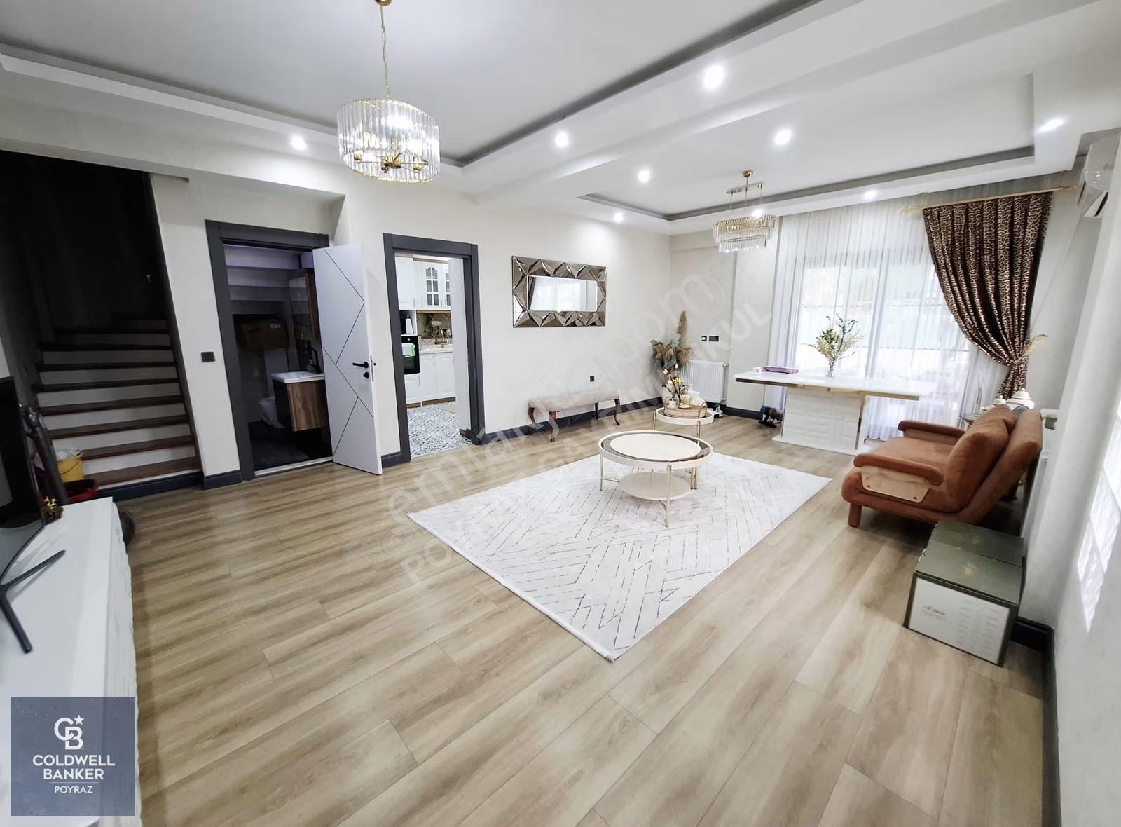 Menderes Coldwell Banker'dan Özel Havuzlu Geniş Bahçe 4+1 Villa - Görsel 22