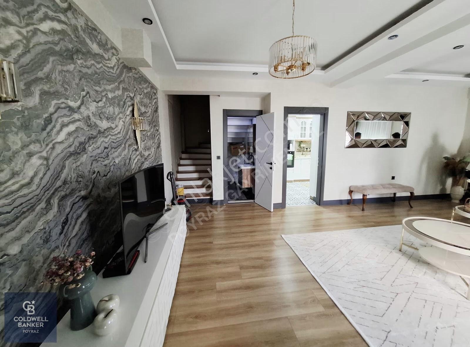 Menderes Coldwell Banker'dan Özel Havuzlu Geniş Bahçe 4+1 Villa - Görsel 17