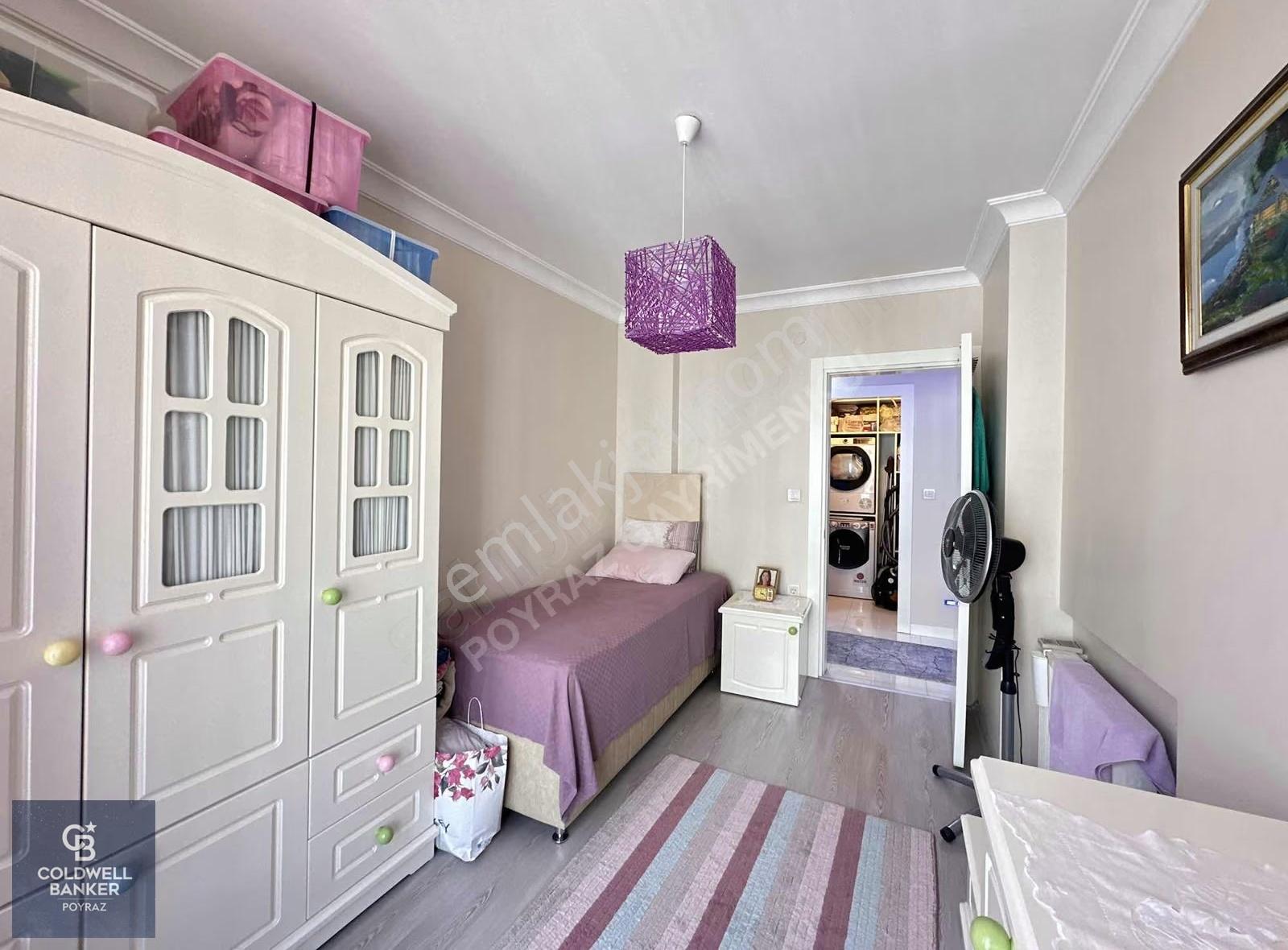 Menderes Coldwell Banker Poyraz'dan Havuzlu 3+1 Lüks Daire - Görsel 24