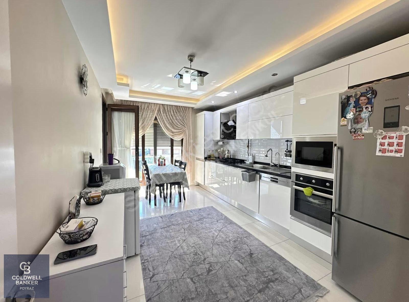 Menderes Coldwell Banker Poyraz'dan Havuzlu 3+1 Lüks Daire - Görsel 10