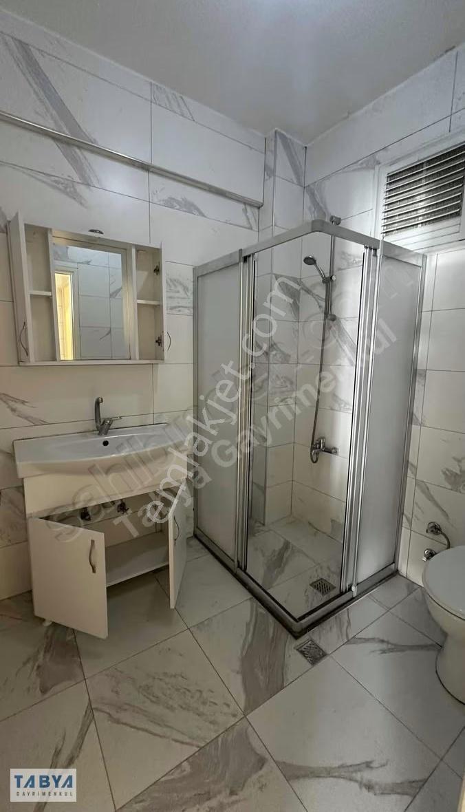 Merkezi Lokasyonda 2+1 Geniş Kiralık Daire - Görsel 8