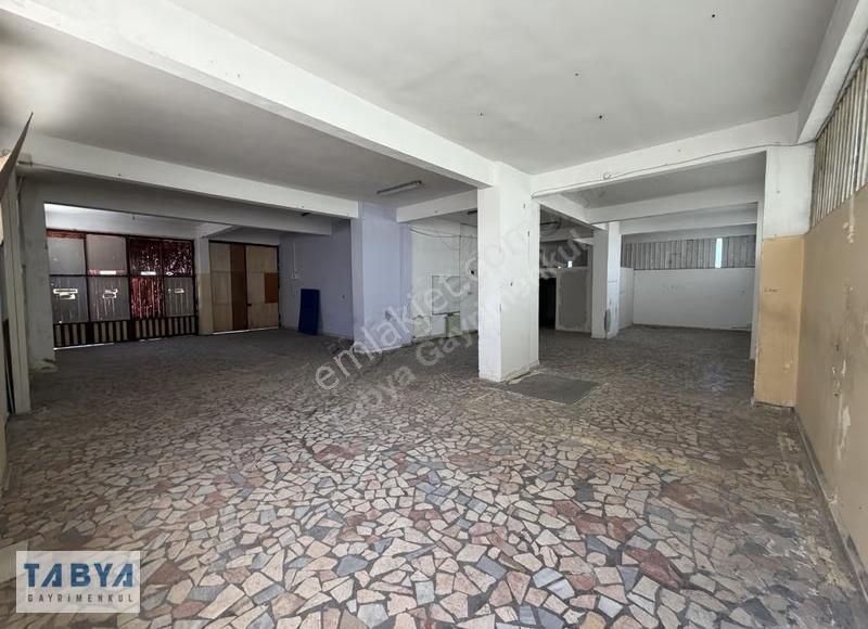 Seyrantepe Son Durakta 260 M2 Düz Giriş Dükkan - Görsel 2