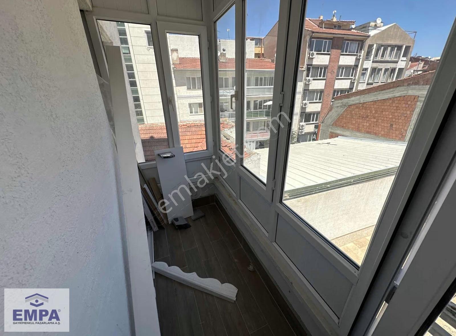 Empa'dan Arifiye Atatürk Cad. 4+1 180m² Bakımlı Lüks Kiralık - Görsel 19