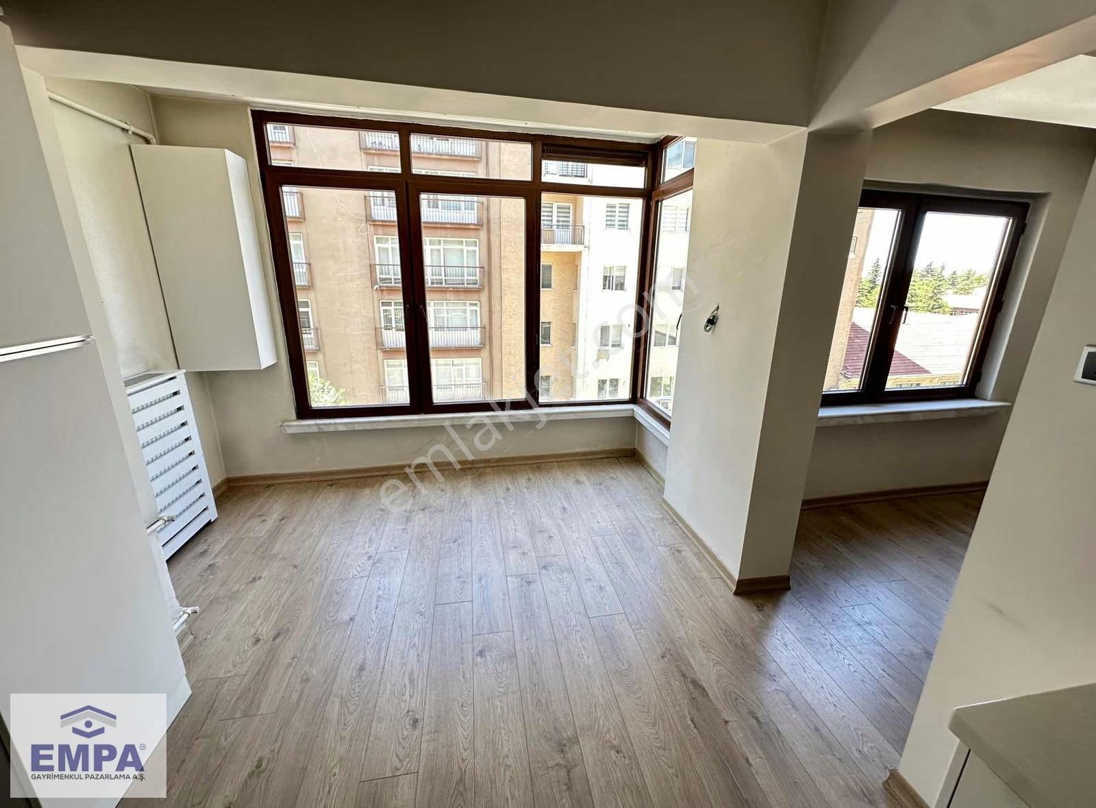 Empa'dan Arifiye Atatürk Cad. 4+1 180m² Bakımlı Lüks Kiralık - Görsel 9