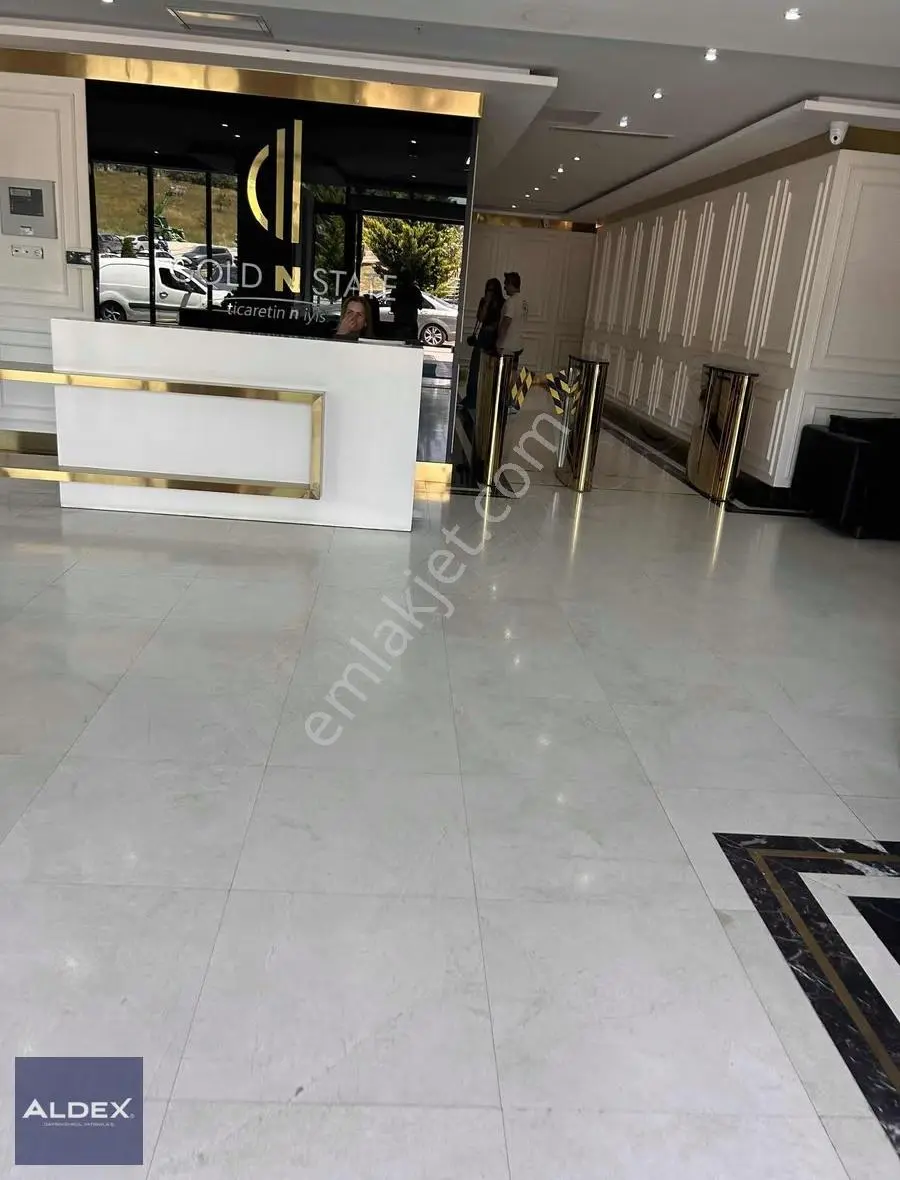Ankara Çayyolu - Gold N State Plaza - 2+1 Hazır Ofis