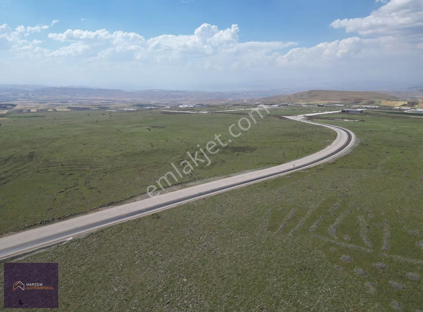 Çamyatağı 2000 Tane Dükkana 70 Metre Yakılıkta Satılık Tarla - Görsel 11