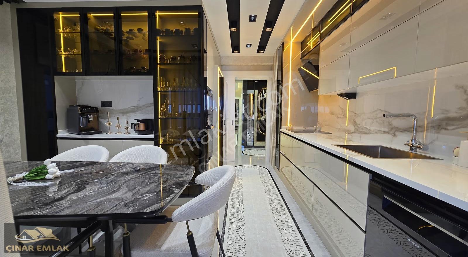 Dört Mevsim Ela Konutlarında Cadde Cepheli 4+1satılık Lüks Daire - Görsel 25