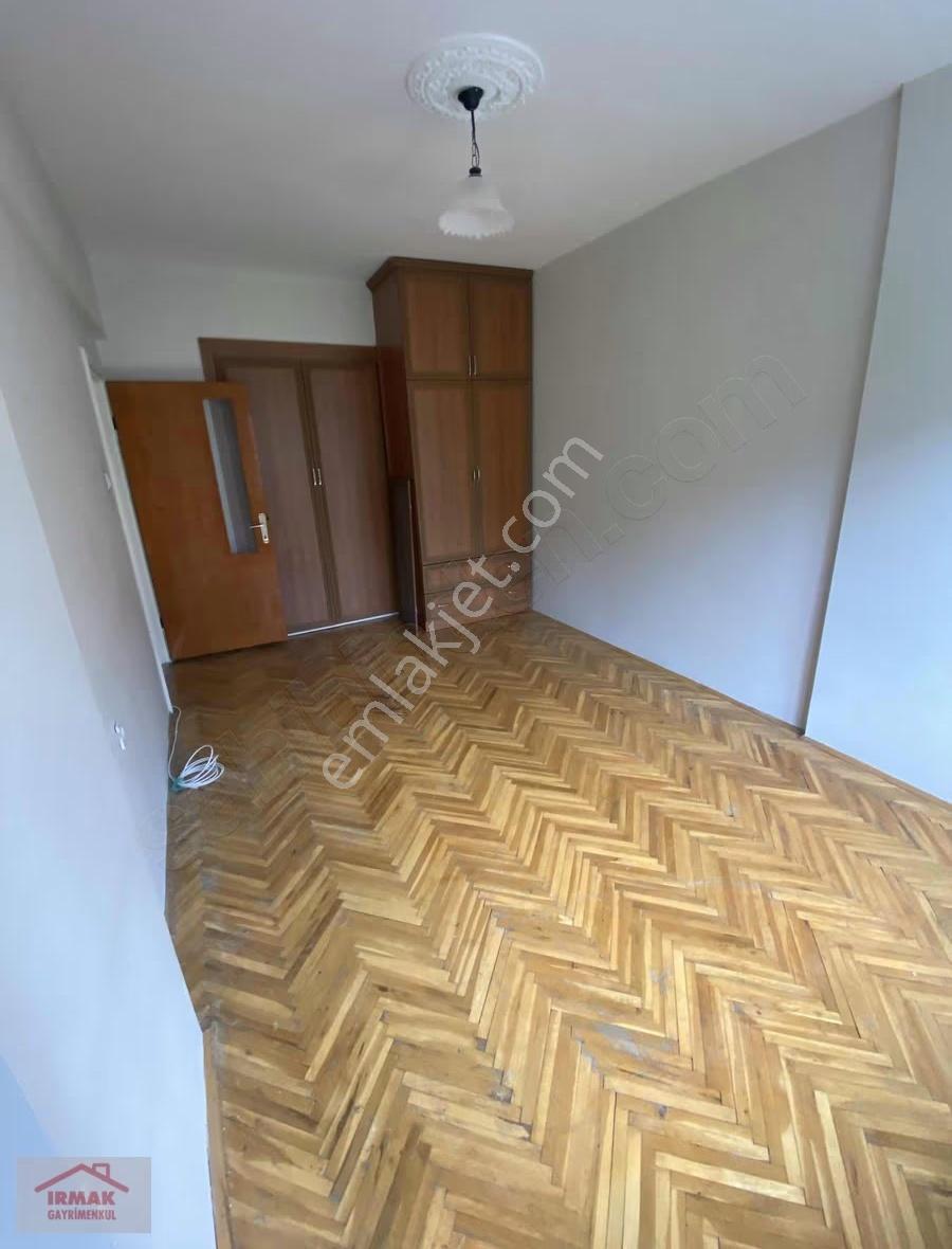 Atatürk Bulvarı Migros Karşısı Kiralık 3+1 Daire - Görsel 2