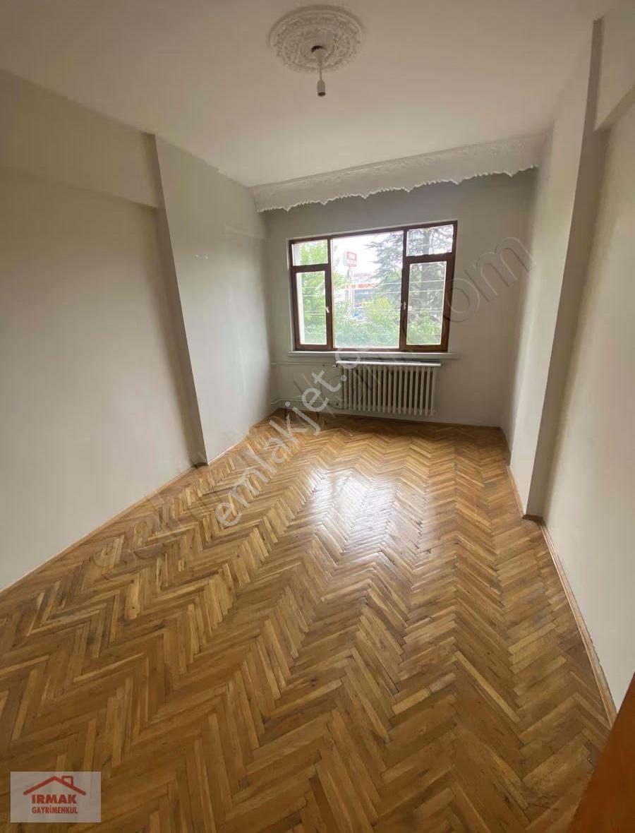 Atatürk Bulvarı Migros Karşısı Kiralık 3+1 Daire - Görsel 6