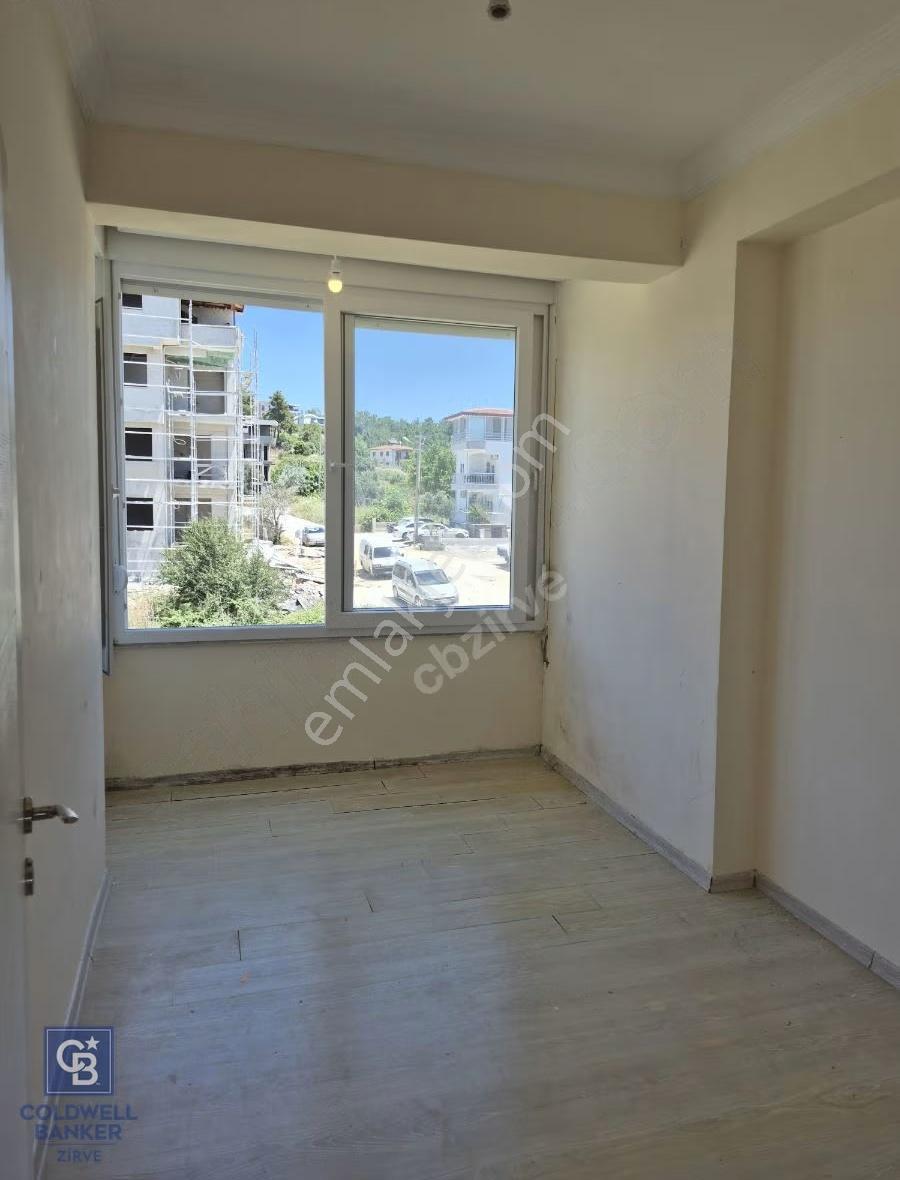 Ilıca'da Merkezi Konumda Kiralık 2+1 Daire - Görsel 5