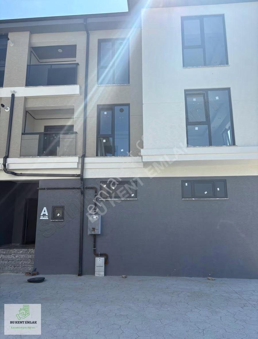 Sakarya Serdivan Yazlık'da Kiralık Sıfır 3+1 Daire - Görsel 25