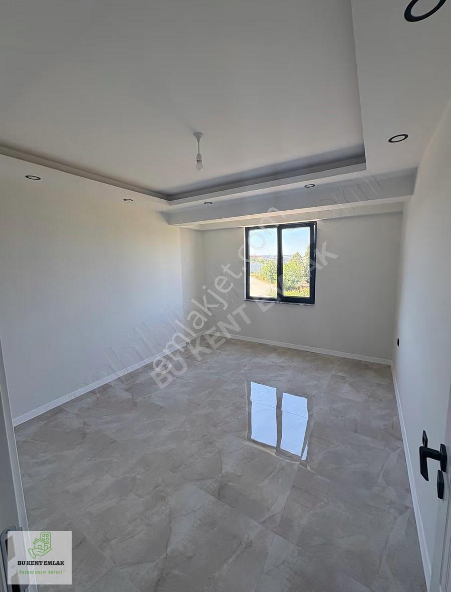 Sakarya Serdivan Yazlık'da Kiralık Sıfır 3+1 Daire - Görsel 15