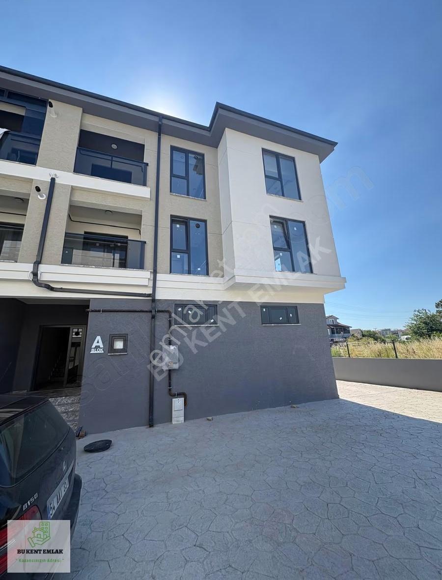 Sakarya Serdivan Yazlık'da Kiralık Sıfır 3+1 Daire - Görsel 26