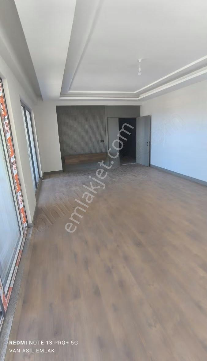 Uygulama Oteli Karşısında Ultralüx Kiralık Sıfır 4+1 Daire - Görsel 17