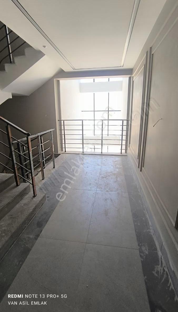 Uygulama Oteli Karşısında Ultralüx Kiralık Sıfır 4+1 Daire - Görsel 7