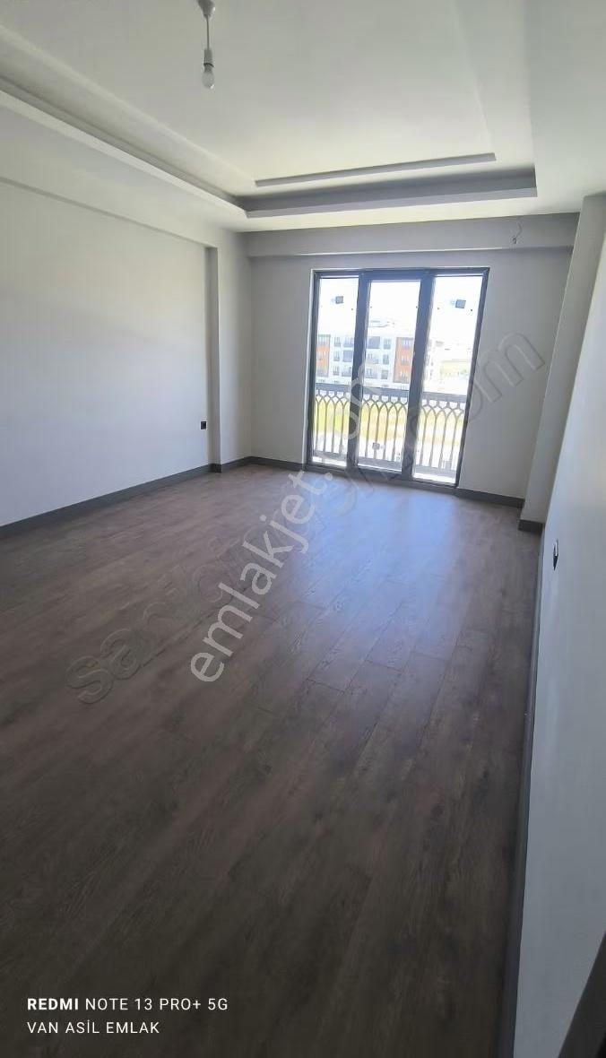 Uygulama Oteli Karşısında Ultralüx Kiralık Sıfır 4+1 Daire - Görsel 26