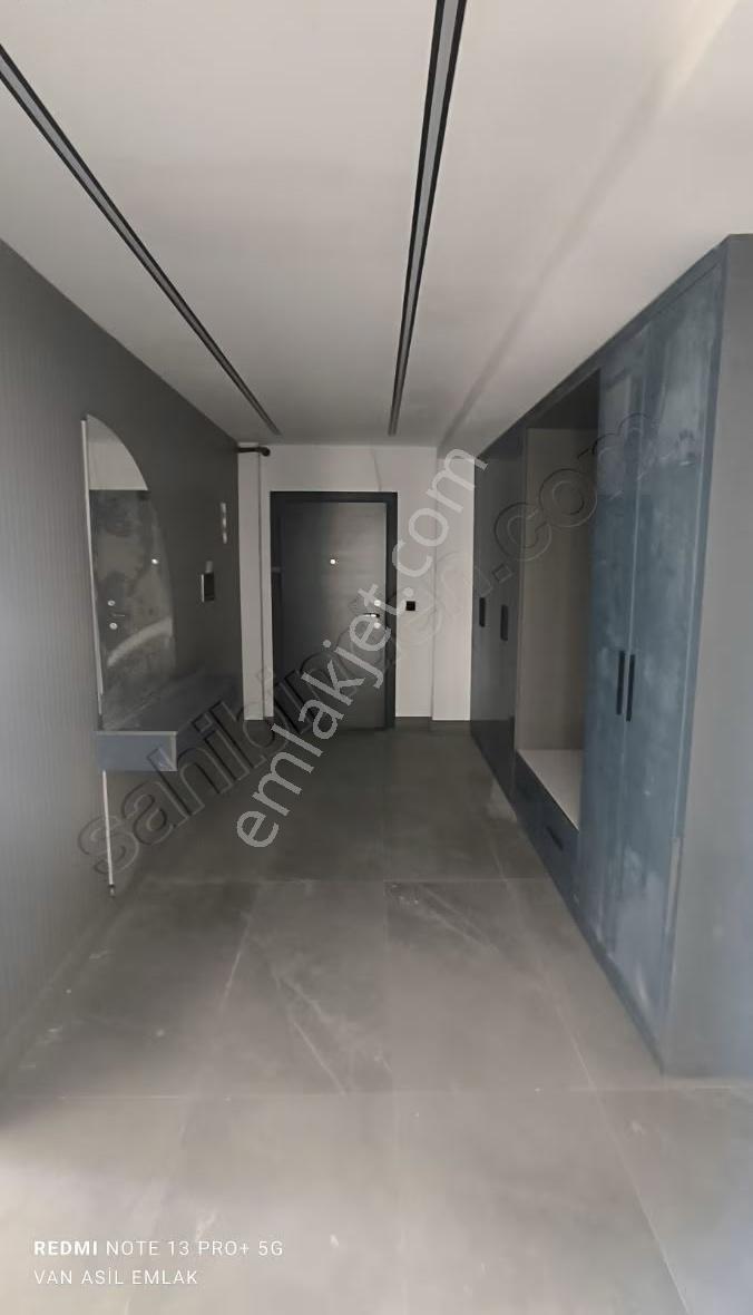 Uygulama Oteli Karşısında Ultralüx Kiralık Sıfır 4+1 Daire - Görsel 2