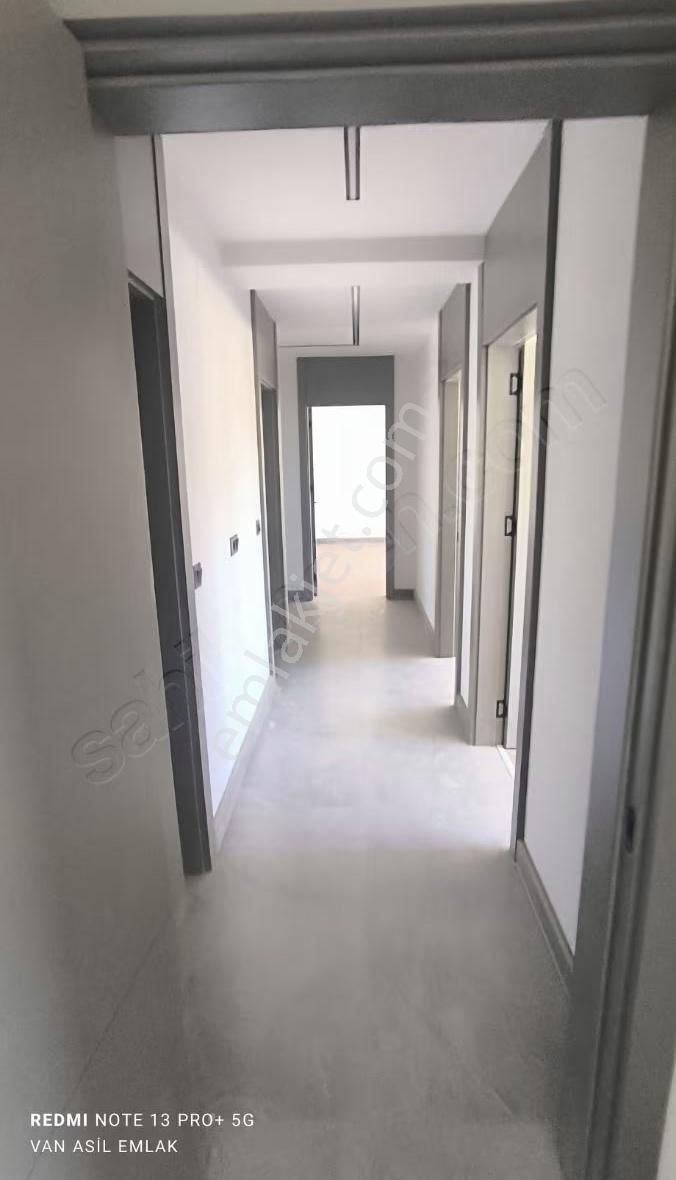 Uygulama Oteli Karşısında Ultralüx Kiralık Sıfır 4+1 Daire - Görsel 6