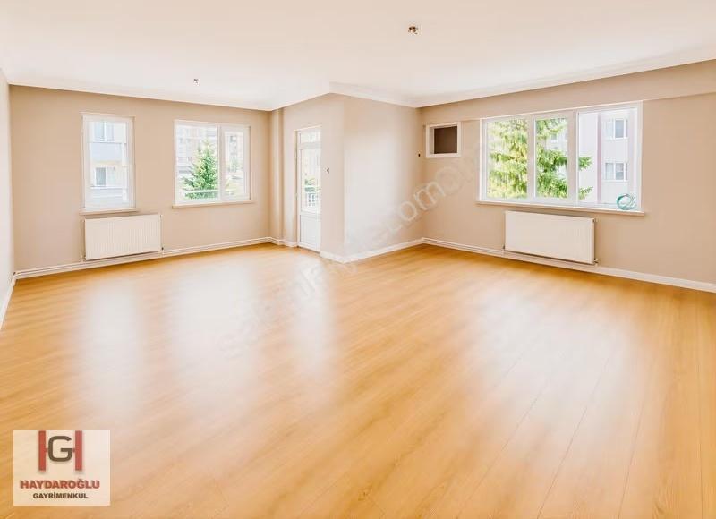 Batıkent Tramvay Durağına Yakın Kiralık Full Bakımlı 3+1 Daire