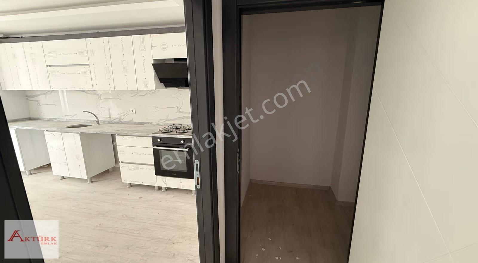 //aktürk Emlak\\çarşı Merkez Yüksek Kredi Kombi Petek "0" Daire* - Görsel 15