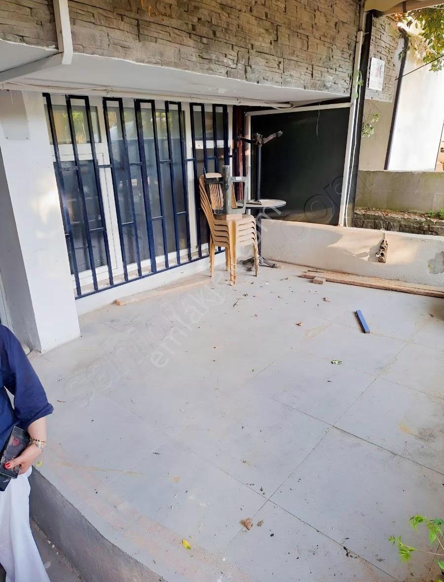 Sarıyer Bahçeköyde İki Katlı Evin Giriş Katı Kiralık - Görsel 11