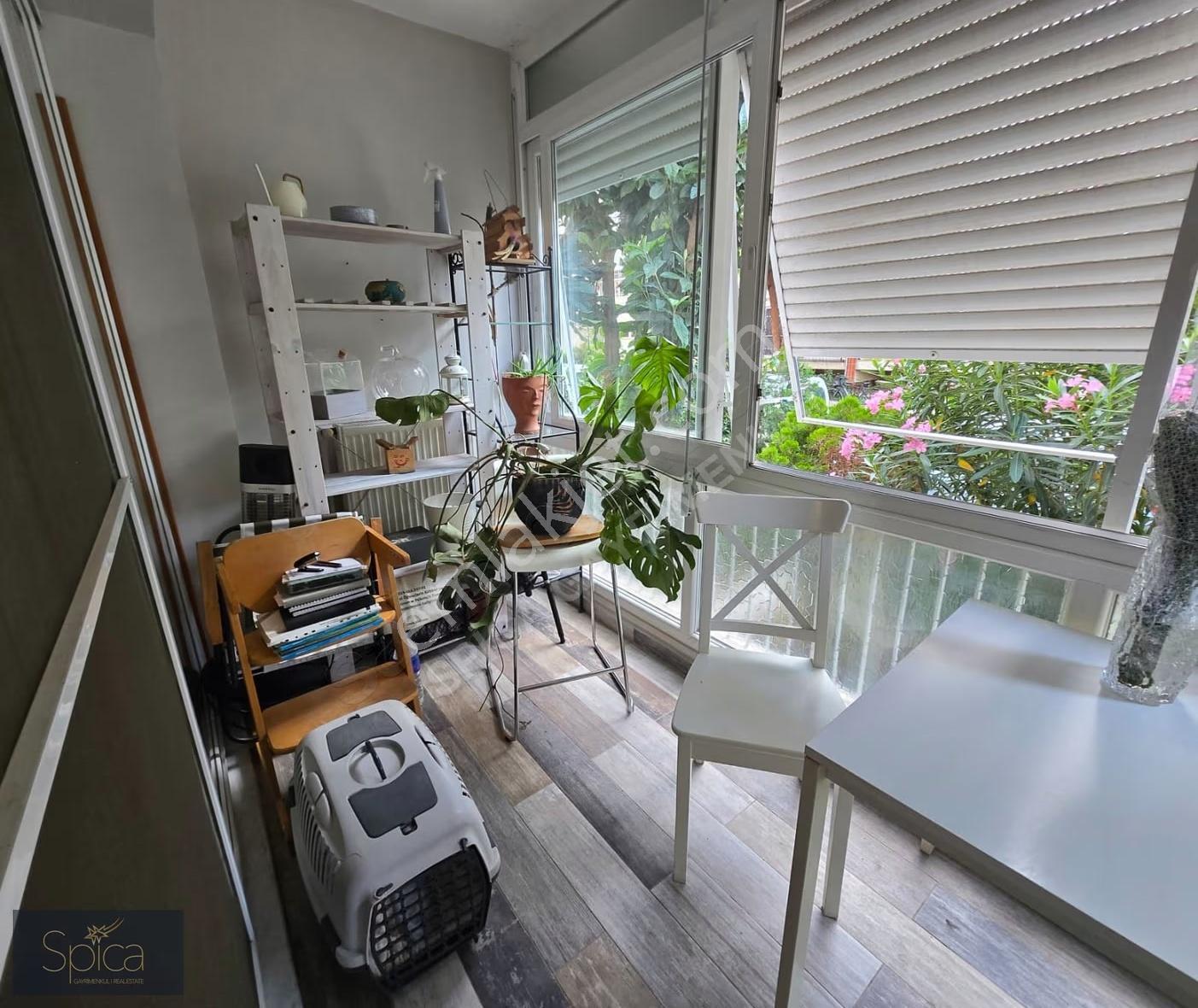 Karşıyaka Bostanlı Mahallesi 4+1 Kiralık Daire - Görsel 3