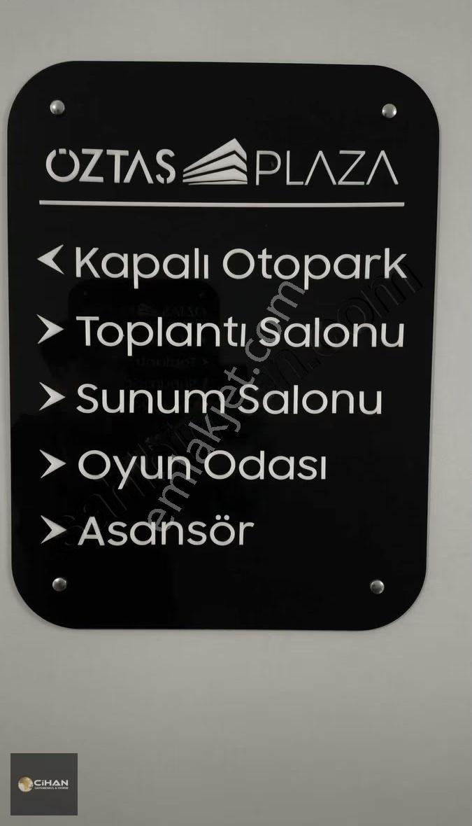 Kuşadası Merkezde Kiralık Ofis Büro - Görsel 13