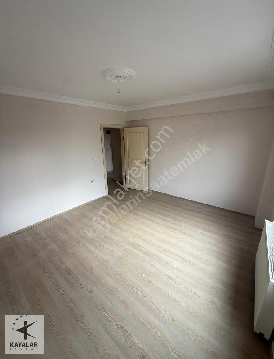 Kayalar Emlaktan Yalova İsmet Paşa Mah. Kiralık 3+1 Daire - Görsel 15