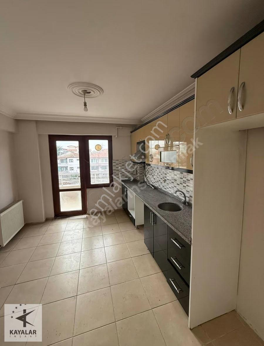 Kayalar Emlaktan Yalova İsmet Paşa Mah. Kiralık 3+1 Daire - Görsel 10