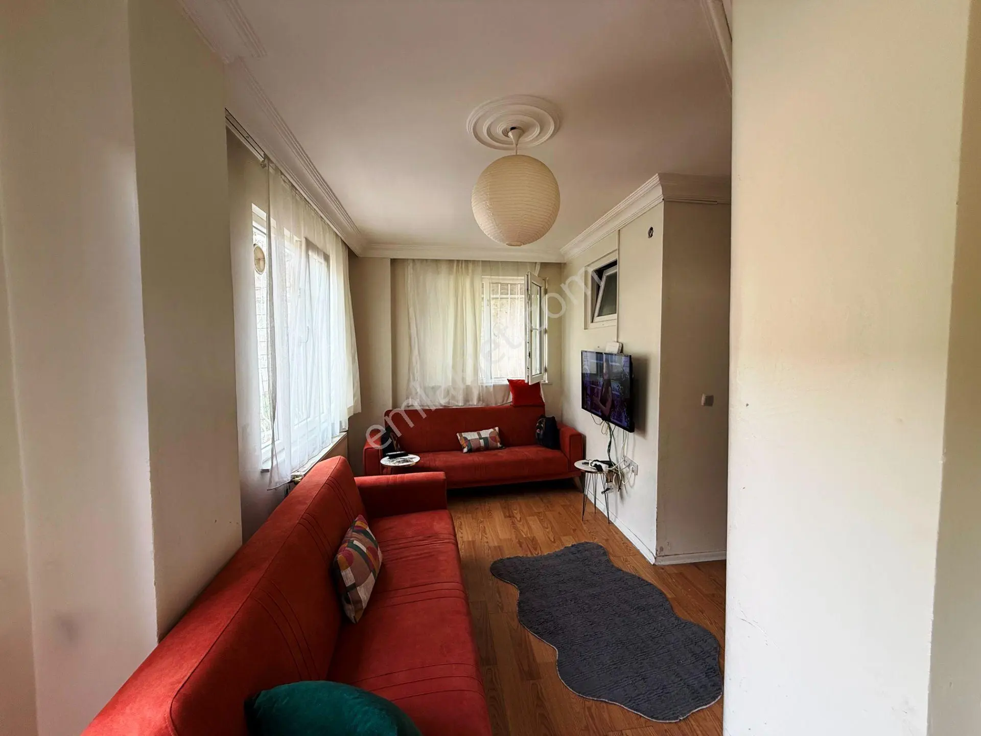 Finans Merkezi Yakını 15 Yıllık Emsalsiz 60m2 Bahçeli Satılık 1+1 - Görsel 5