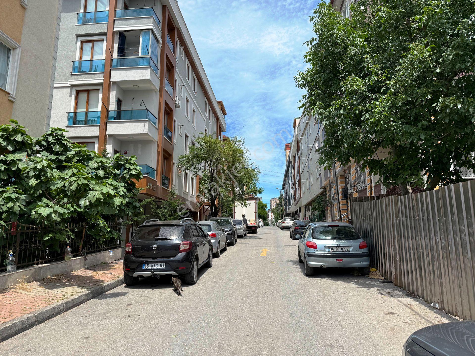 Finans Merkezi Yakını 15 Yıllık Emsalsiz 60m2 Bahçeli Satılık 1+1 - Görsel 35
