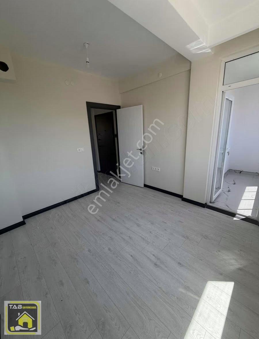 Tab Premıum'dan Çamlıca Mah.satılık Lüx Ara Kat 1+1 Daire - Görsel 2