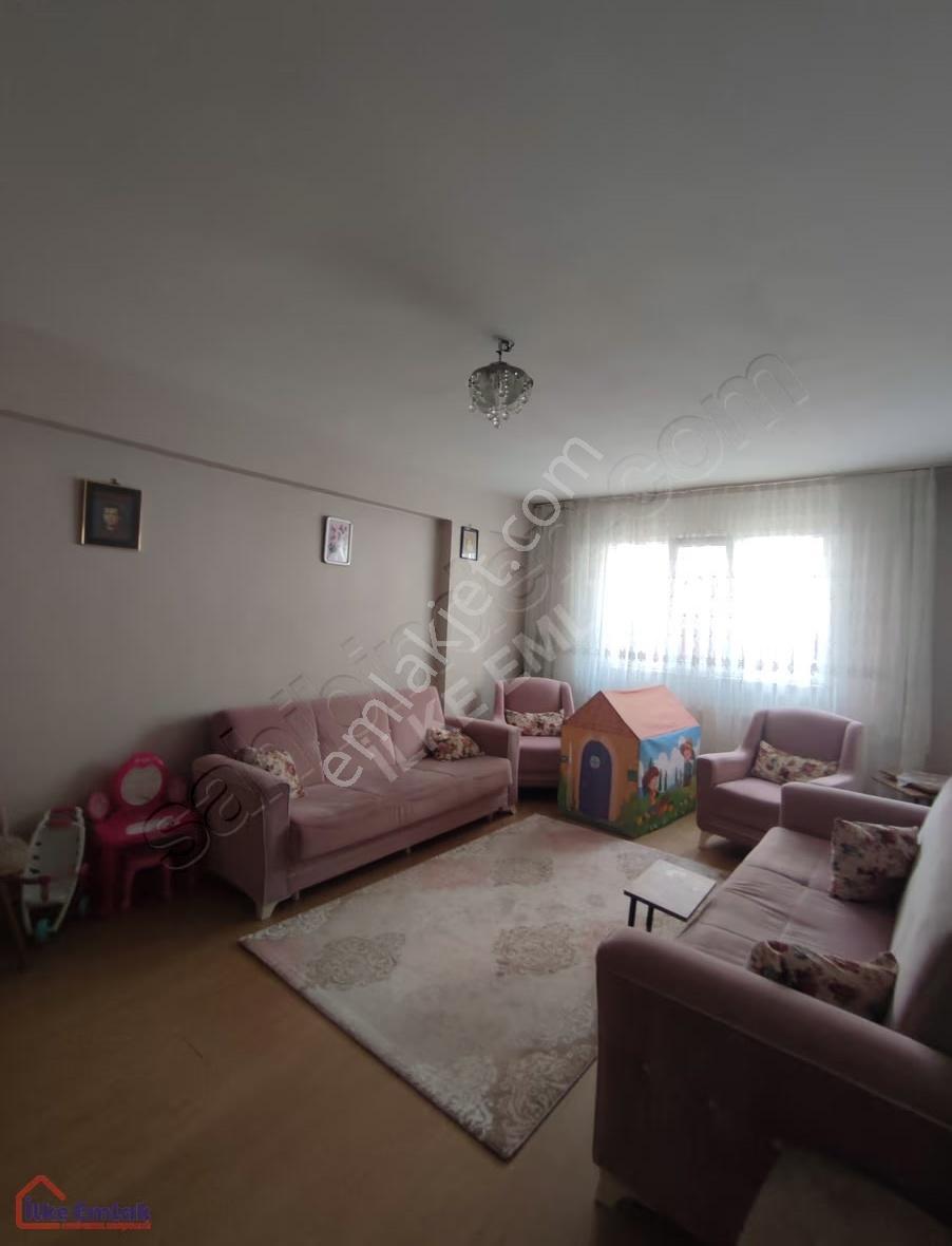 Kıyıkta Caddeye Çok Yakın Ulaşımı Kolay Satılık 2+1 Daire - Görsel 17
